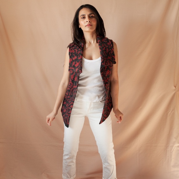 Cozy vest - Picture 1 of 2